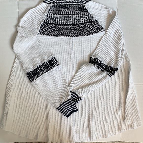 Free People Snowy Day Thermal - Picture 6 of 6